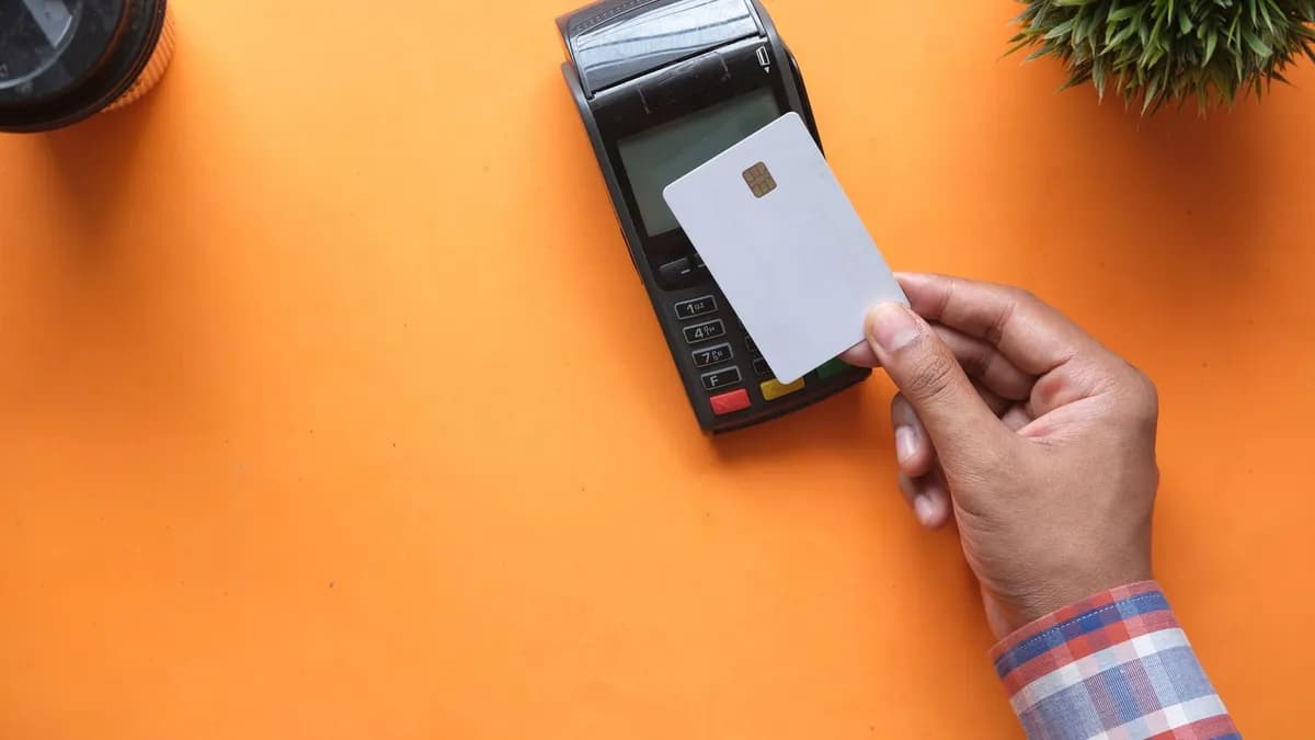 OVpay a Schiphol: pagare treni e autobus con una carta di credito